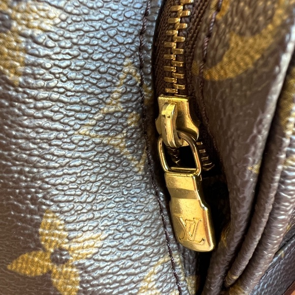Authentic LOUIS VUITTON Monogram Montsouris Backpack - Picture 8 of 14